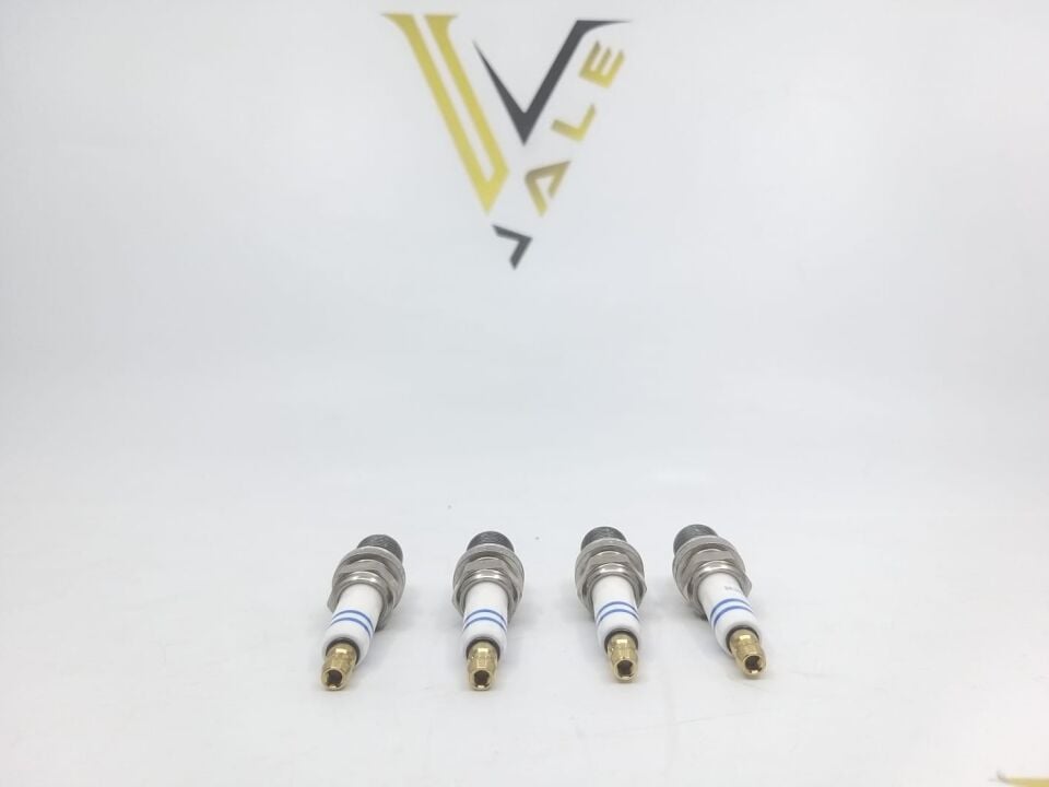 BMW 1-3 SERİSİ ATEŞLEME BUJİSİ E87,E90 4 LÜ BOSCH