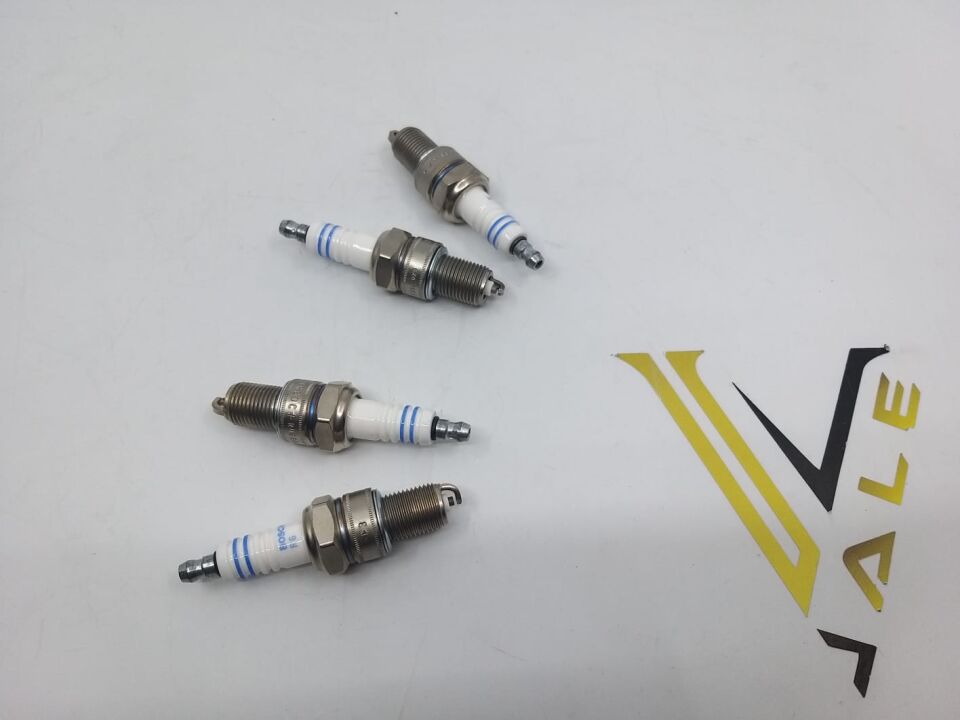 BMW 3 SERİSİ ATEŞLEME BUJİSİ E30.M20.M10 4 LÜ BOSCH