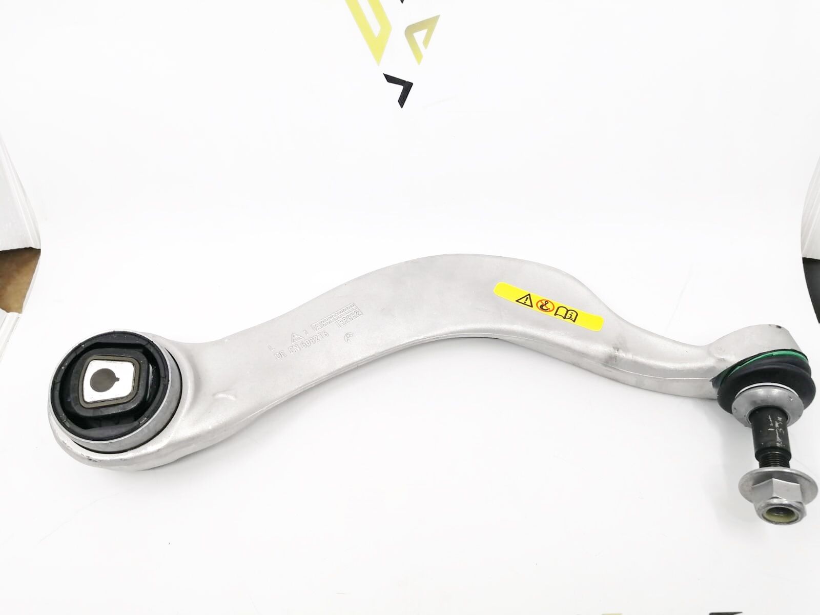 BMW 5 SERİSİ ÜST SALINCAK L - HİDRO YATAKLI - F10.525dx.535dx LEMFÖRDER