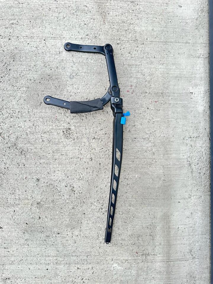 BMW 5 SERİSİ SİLECEK KOLU - R - KOMPLE E60 YAN SANAYİ