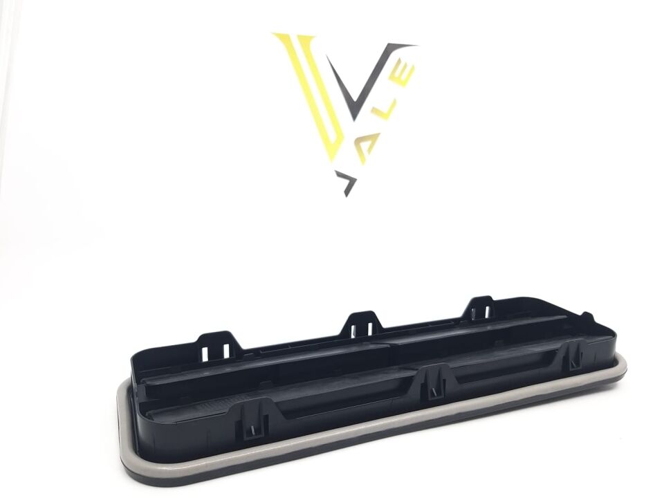 BMW 5 SERİSİ BAGAJ HAVALANDIRMA IZGARASI E60.F02 ORJ