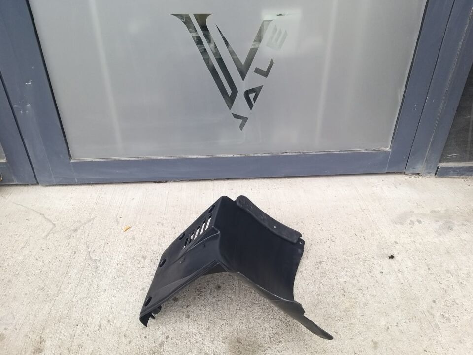 BMW 5 SERİSİ ÖN ÇAMURLUK UC DAVLUMBAZI L - M - LASTİKLİ E39.M5 YAN SANAYİ