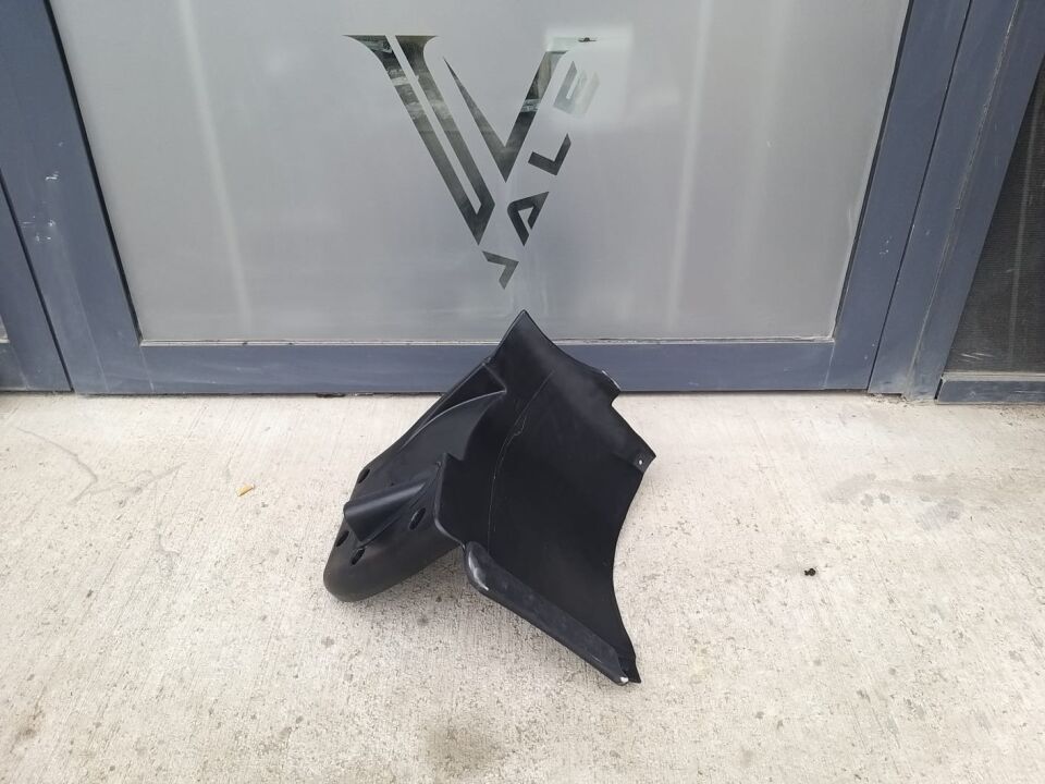 BMW 5 SERİSİ ÖN ÇAMURLUK UC DAVLUMBAZI R - M - LASTİKLİ E39.M5 YAN SANAYİ