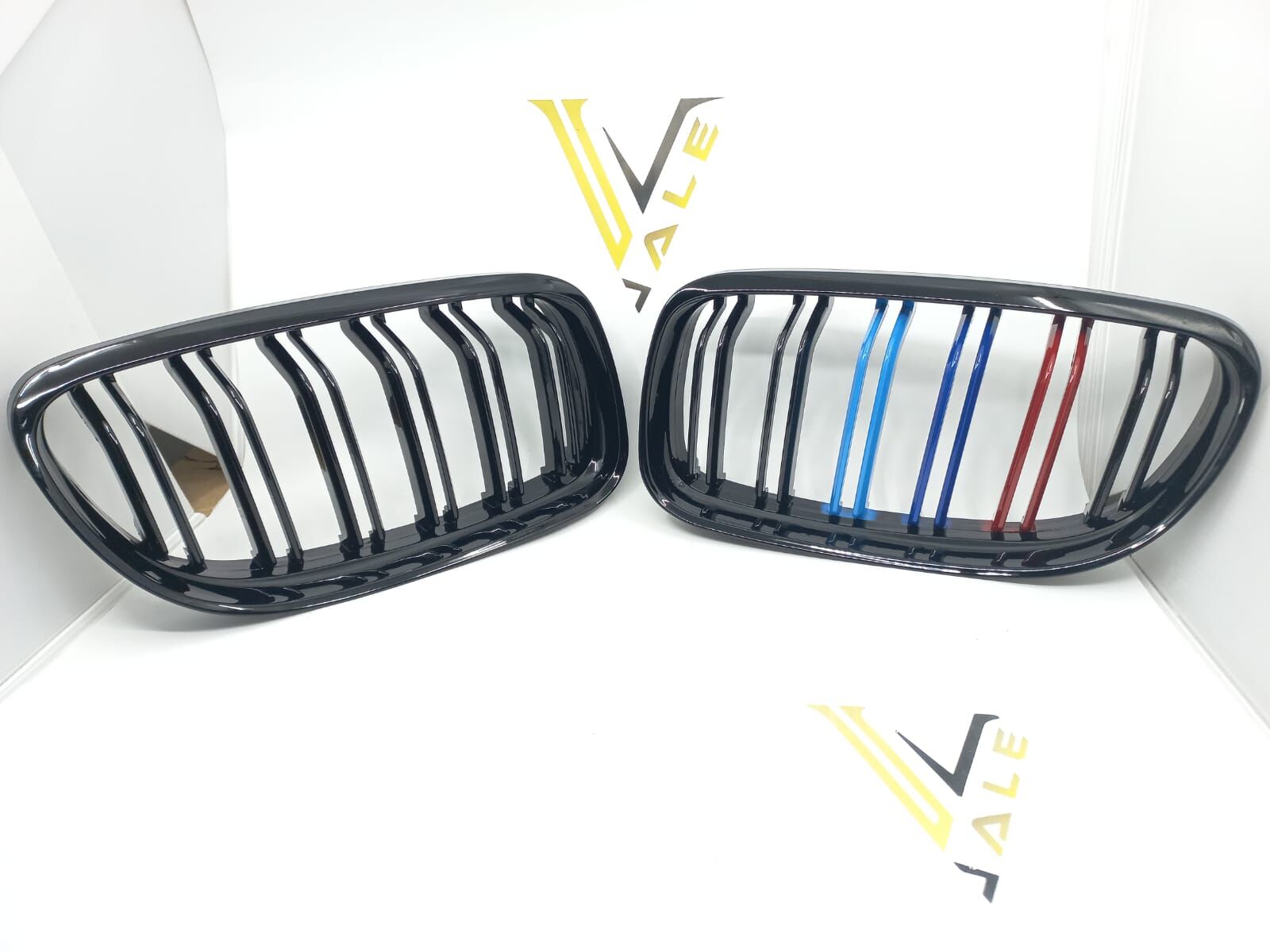 BMW 3 SERİSİ PANJUR BÖBREK TAKIMI PARLAK SİYAH - M- E90.LCI YAN SANAYİ