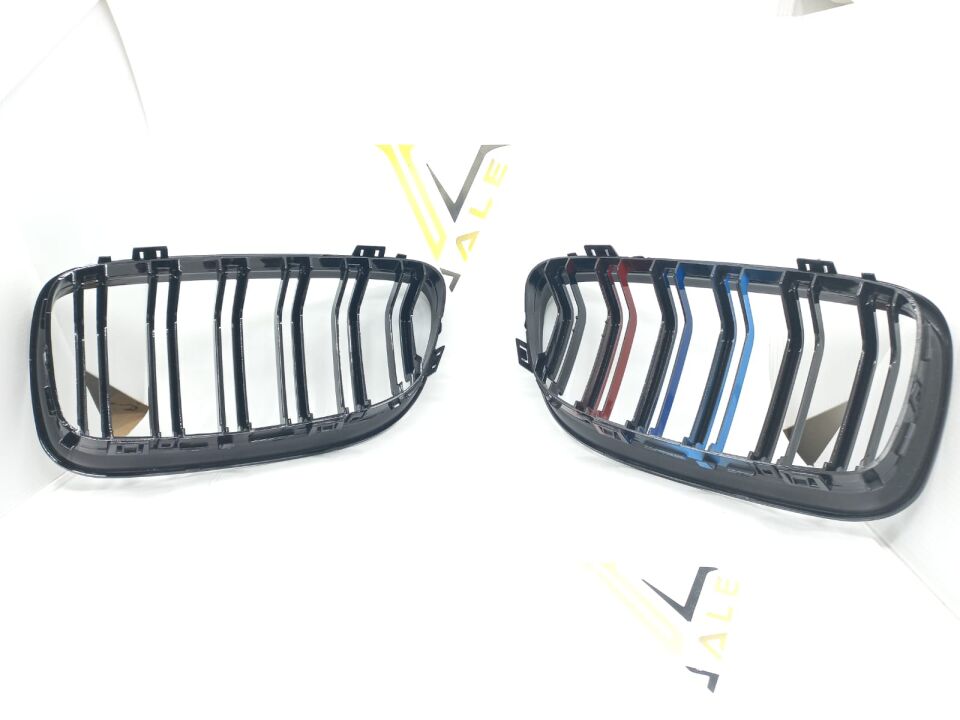 BMW 3 SERİSİ PANJUR BÖBREK TAKIMI PARLAK SİYAH - M- E90.LCI YAN SANAYİ