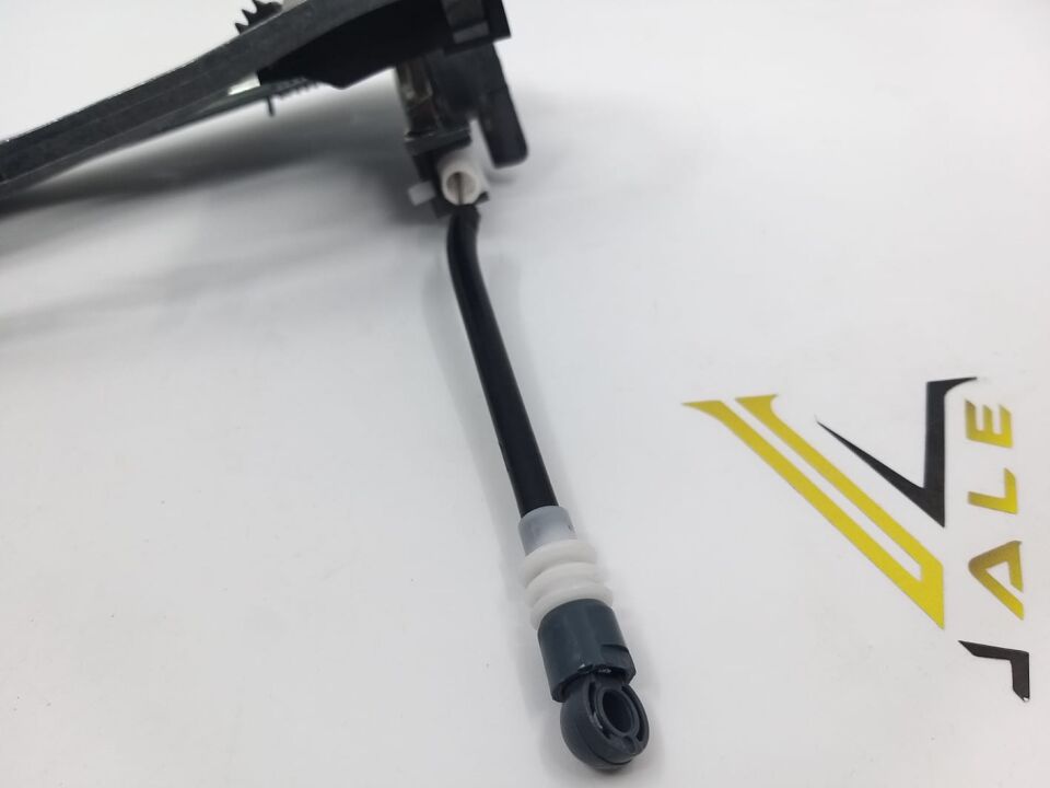 BMW X5 SERİSİ ÖN KAPI DIŞ AÇMA MEKANİZMASI E53 TAKIM YAN SANAYİ