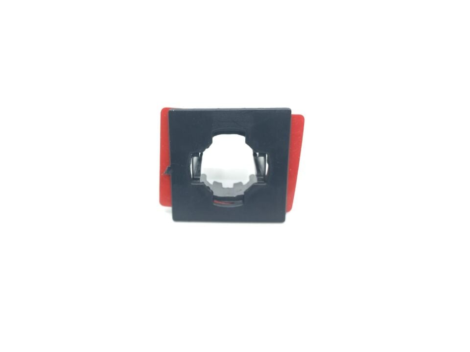 BMW 5 SERİSİ ÖN TAMPON PDC BAĞLANTI YUVASI ADET E60.LCİ YAN SANAYİ