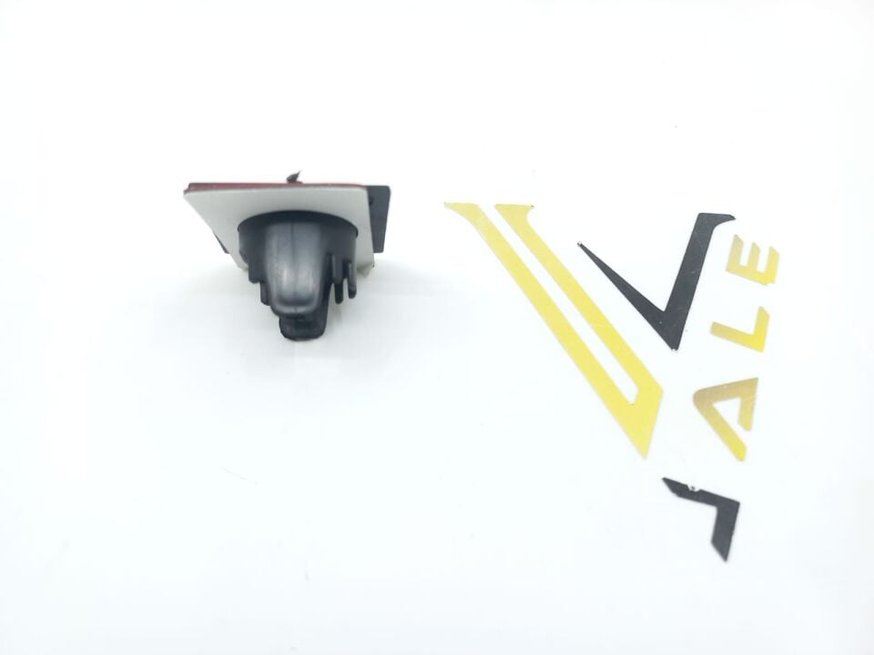 BMW 5 SERİSİ ÖN TAMPON PDC BAĞLANTI YUVASI ADET E60.LCİ YAN SANAYİ