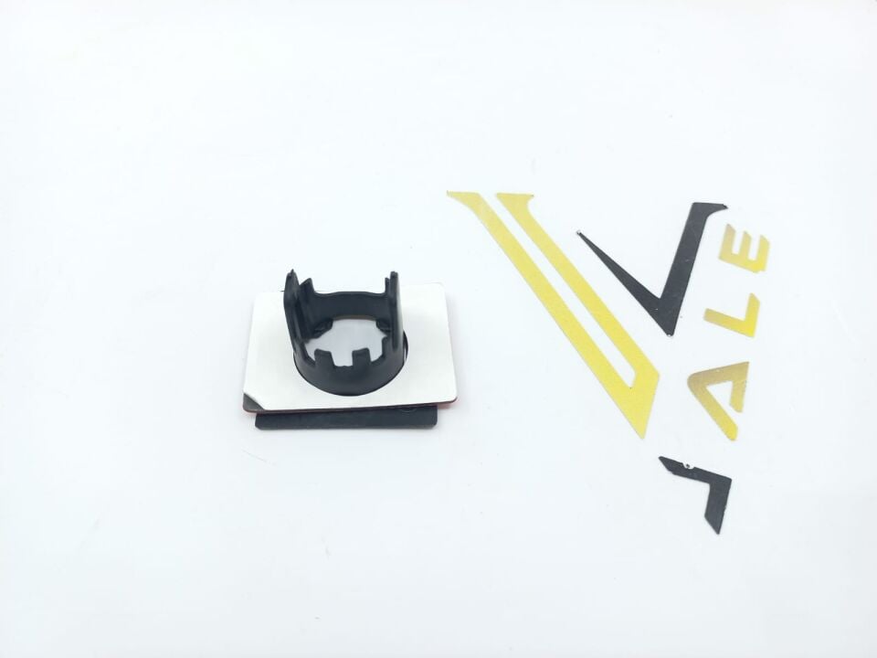 BMW 5 SERİSİ ÖN TAMPON PDC BAĞLANTI YUVASI ADET E60.LCİ YAN SANAYİ