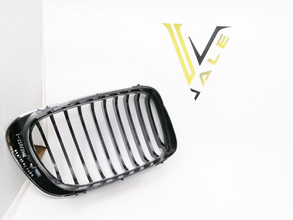 BMW 3 SERİSİ ÖN PANJUR - L - FULL KROM E46/2.03/03< YAN SANAYİ