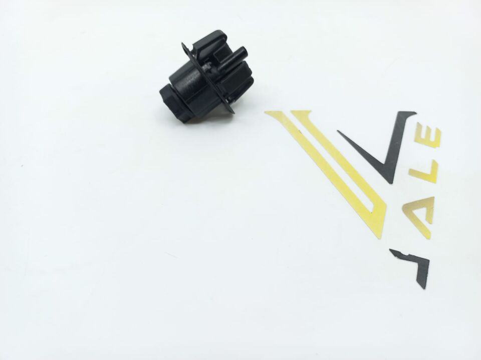 BMW 3-5 SERİSİ MOTOR KAPUT AYARLAYICI F10.F20.F30. YAN SANAYİ