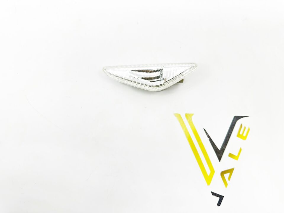 BMW X5-X3 SERİSİ ÖN ÇAMURLUK SİNYALİ - R - BEYAZ E70 F25 YAN SANAYİ