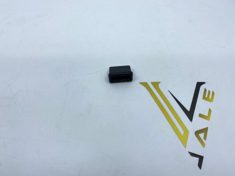 BMW 3-5 SERİSİ RADYATÖR ÜST TUTUCU LASTİĞİ E36.E34 YAN SANAYİ