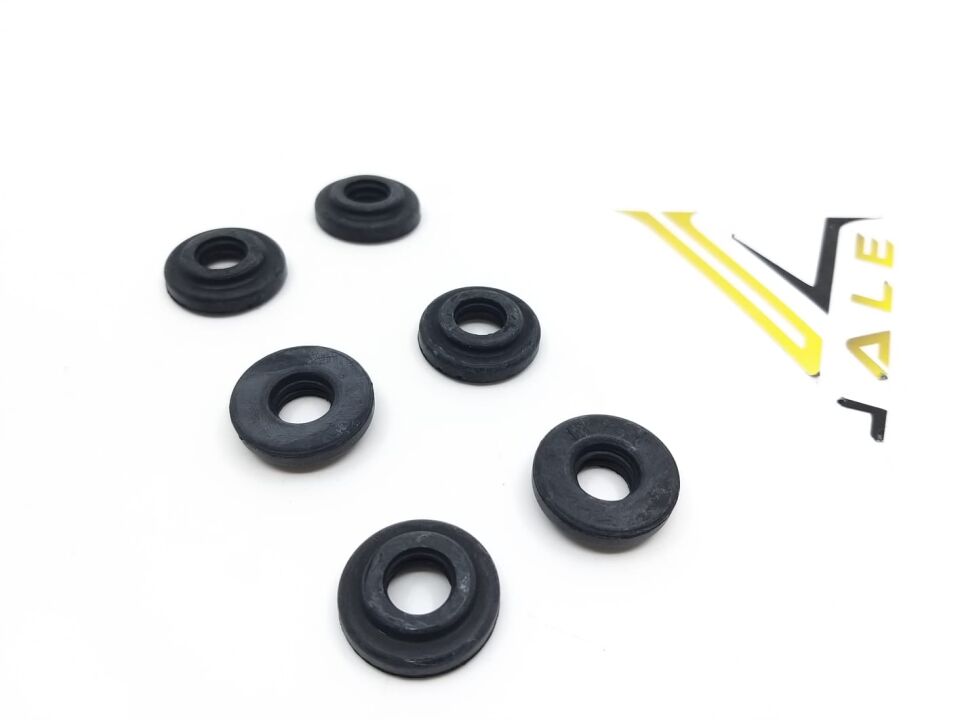 BMW 3 - 5 SERİSİ KAPAK CİVATA ÜST LASTİĞİ E36.E46.E60.M50.M52.M54 15 Lİ YAN SANAYİ