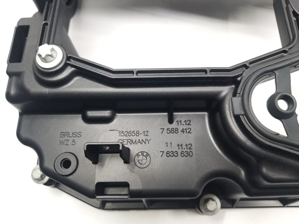 BMW 3-5 SERİSİ KÜLBÜTÖR KAPAĞI F10.F20.F30.N20 ORJİNAL