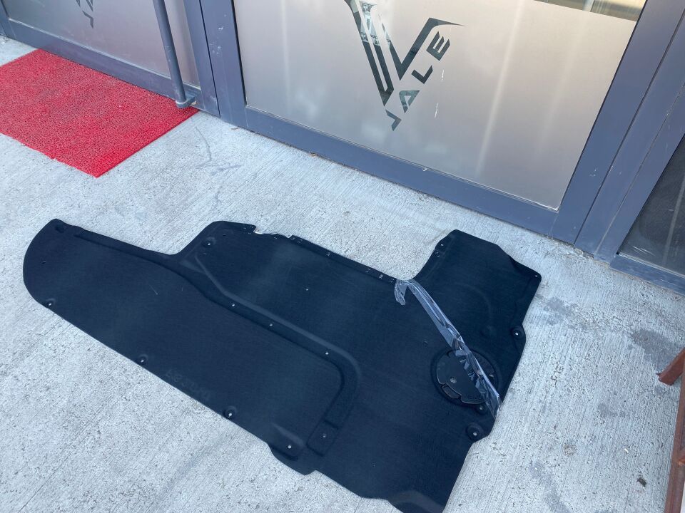 BMW 5 SERİSİ ŞANZUMAN ALT MUHAFAZA F10.F06 YAN SANAYİ