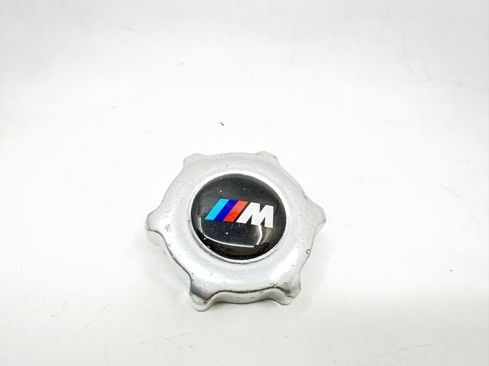 BMW 3-5 SERİSİ MOTOR YAĞ KAPAĞI - M - E36.E46.Z3.M3 YAN SANAYİ