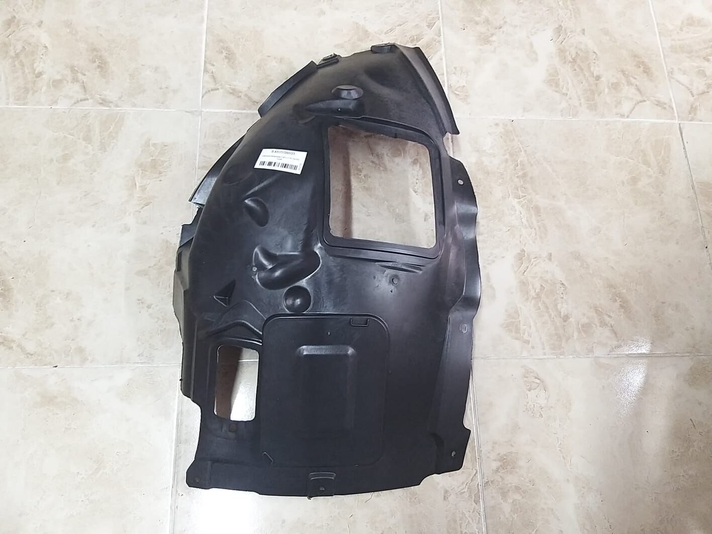 BMW 1-3 SERİSİ ÖN ÇAMURLUK DAVLUMBAZI - L - F20.F30 YAN SANAYİ