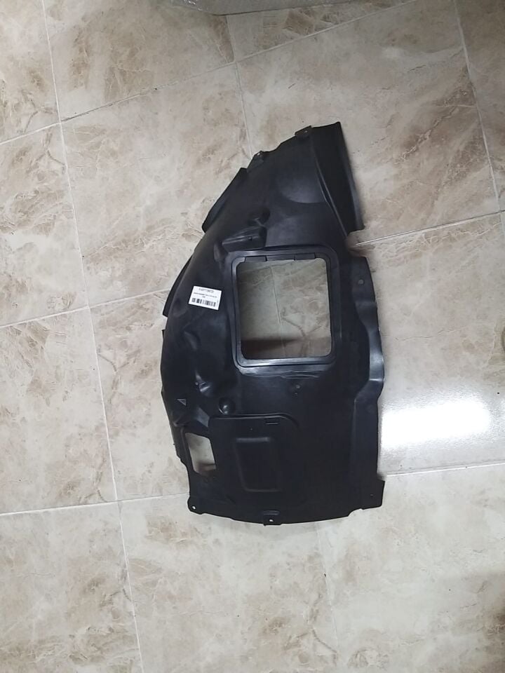 BMW 1-3 SERİSİ ÖN ÇAMURLUK DAVLUMBAZI - L - F20.F30 YAN SANAYİ