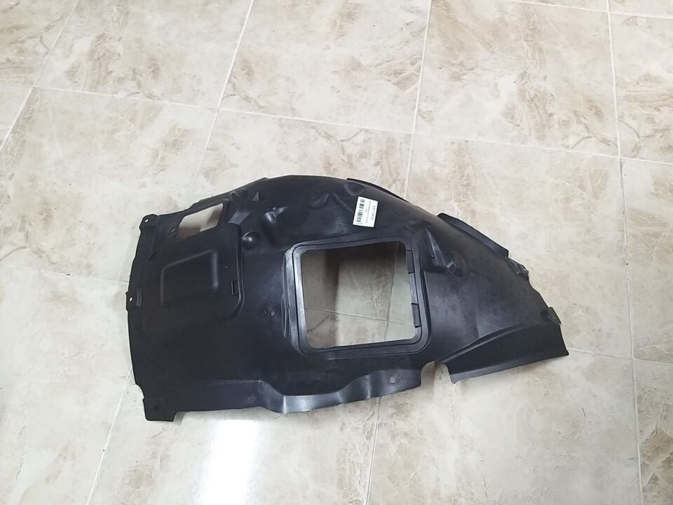 BMW 1-3 SERİSİ ÖN ÇAMURLUK DAVLUMBAZI - L - F20.F30 YAN SANAYİ