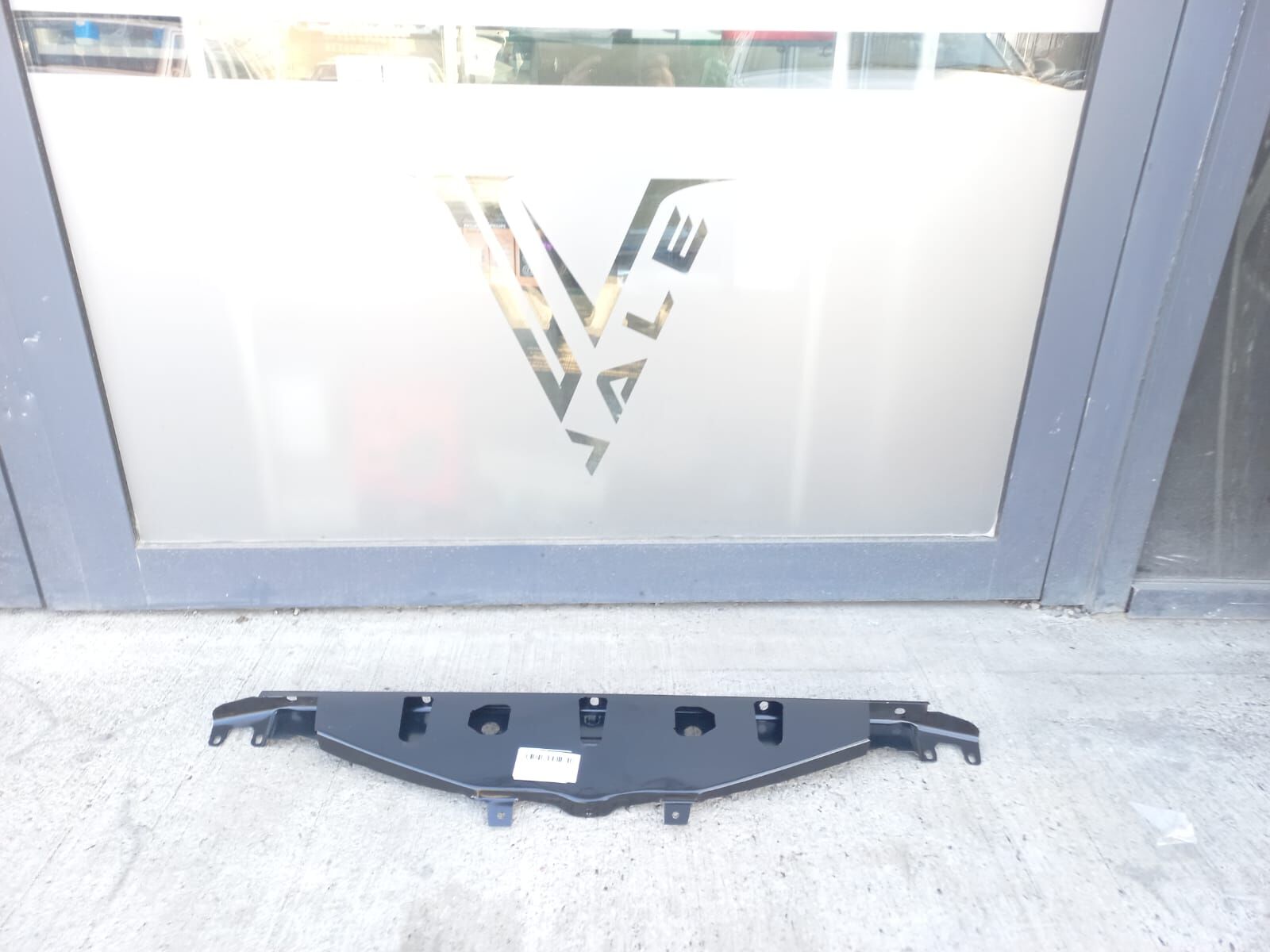 BMW 5 SERİSİ ÖN PANEL ÜST SACI F10 YAN SANAYİ