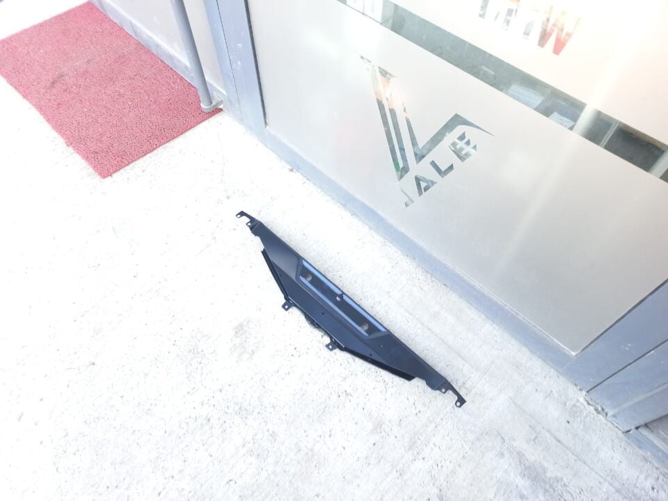 BMW 5 SERİSİ ÖN PANEL ÜST SACI F10 YAN SANAYİ