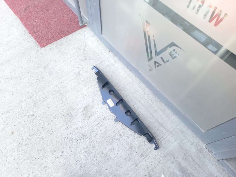 BMW 5 SERİSİ ÖN PANEL ÜST SACI F10 YAN SANAYİ