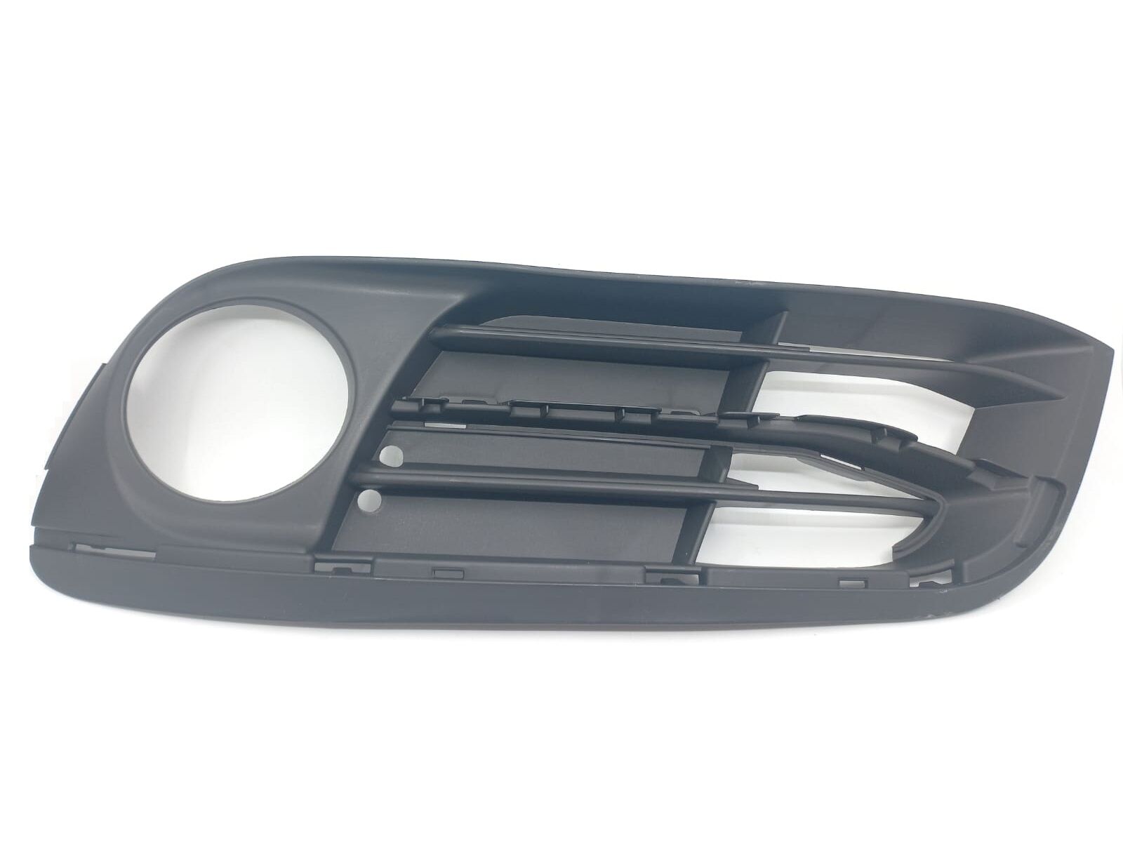 BMW 5 SERİSİ ÖN TAMPON IZGARASI YARI KAPALI - L - LED F10 YAN SANAYİ