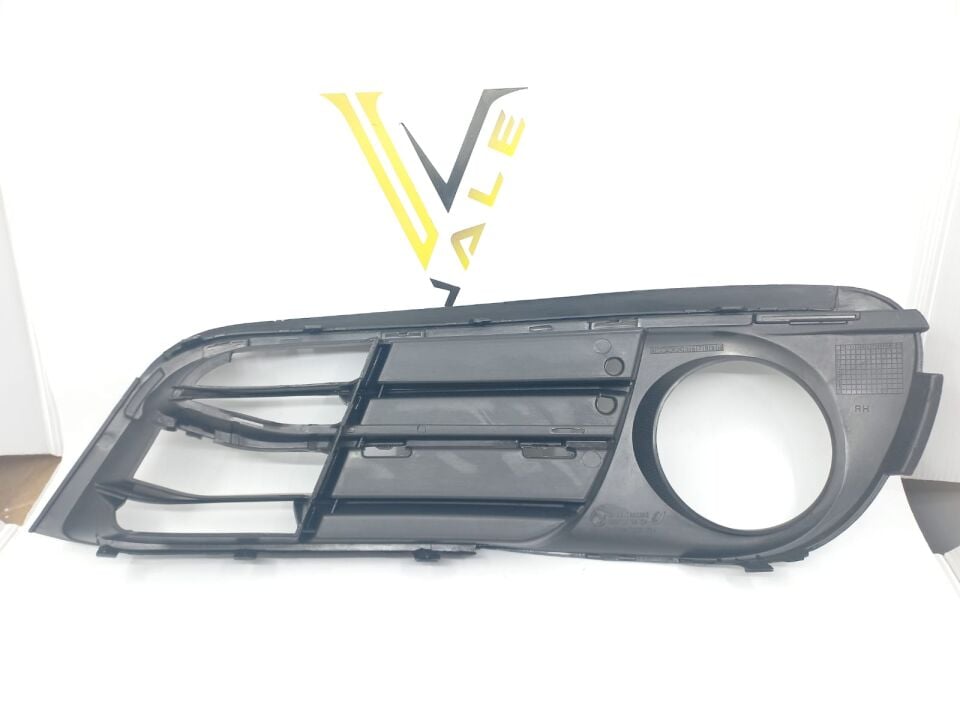 BMW 5 SERİSİ ÖN TAMPON IZGARASI YARI KAPALI - R - LED F10 YAN SANAYİ