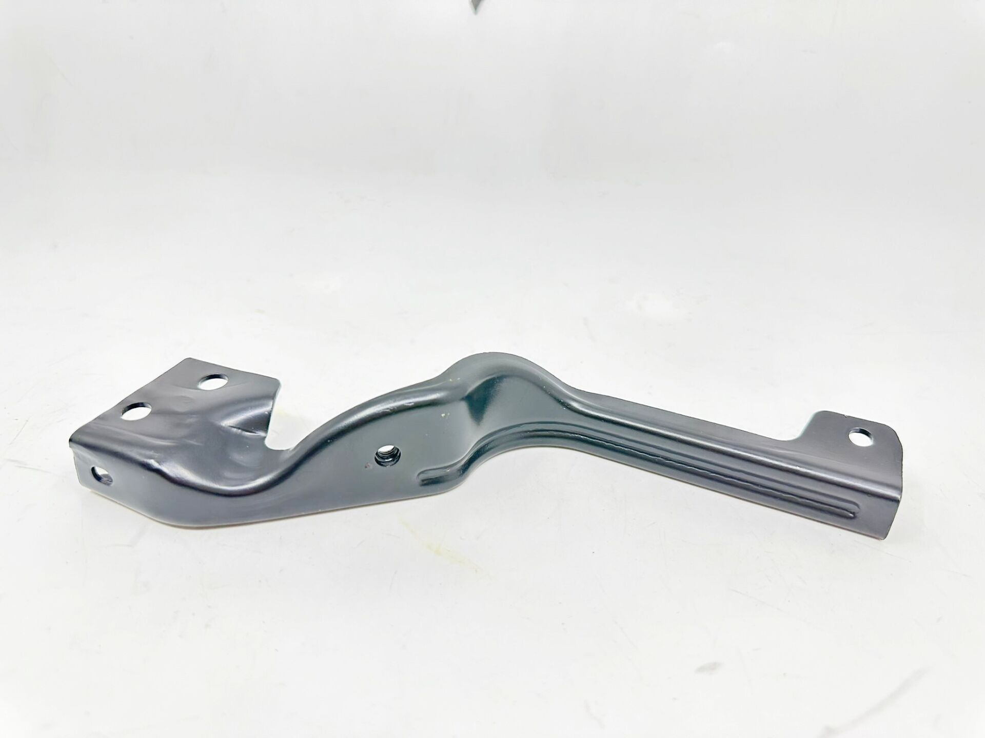 BMW 1-3 SERİSİ PANEL SAC BAĞLANTI BRAKETİ - R - F20.F30 YAN SANAYİ