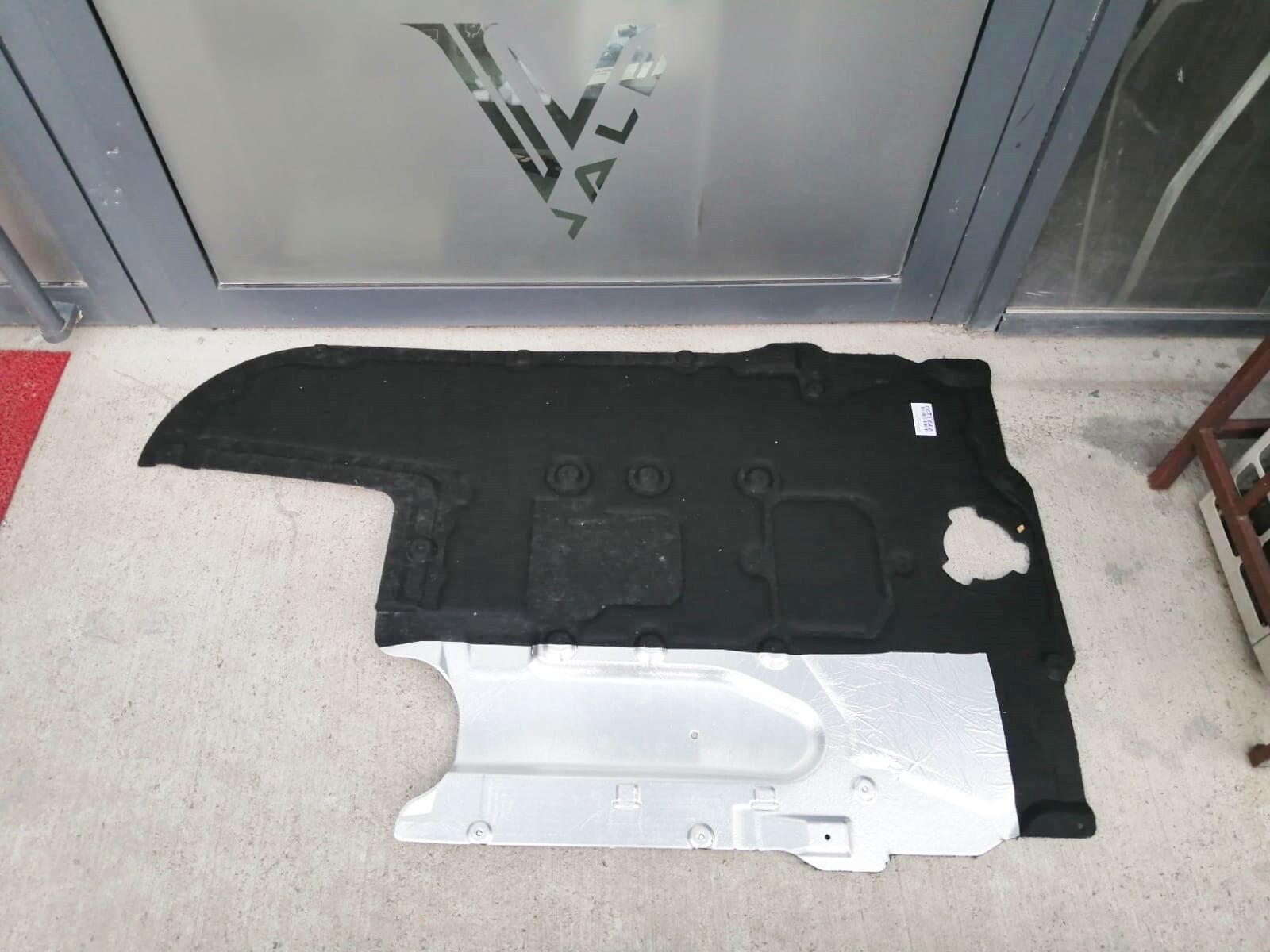 BMW 5-7 SERİSİ ŞANZUMAN ALT MUHAFAZA F10.F07 YAN SANAYİ