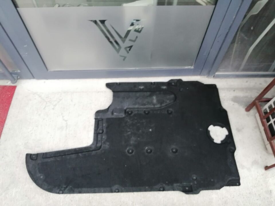 BMW 5-7 SERİSİ ŞANZUMAN ALT MUHAFAZA F10.F07 YAN SANAYİ