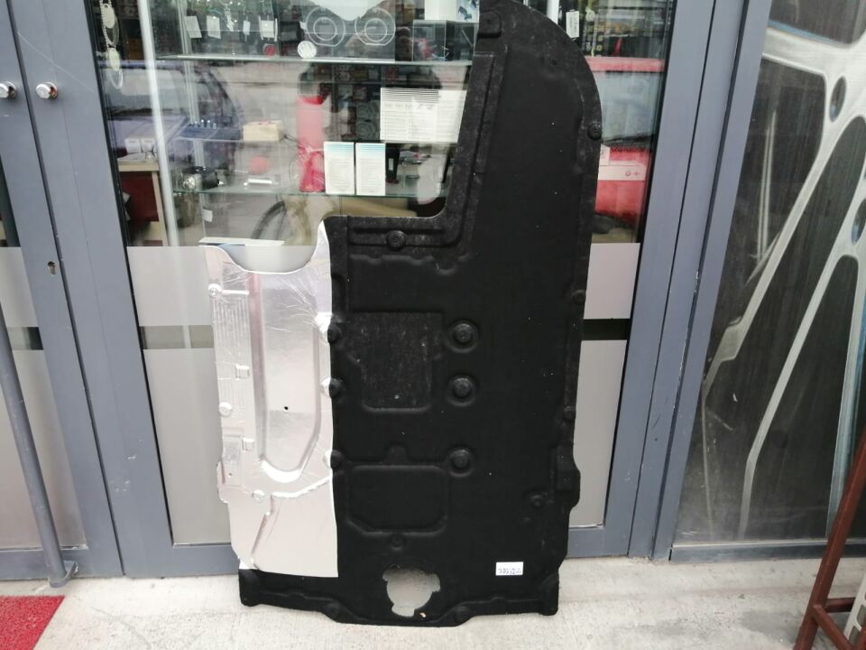 BMW 5-7 SERİSİ ŞANZUMAN ALT MUHAFAZA F10.F07 YAN SANAYİ