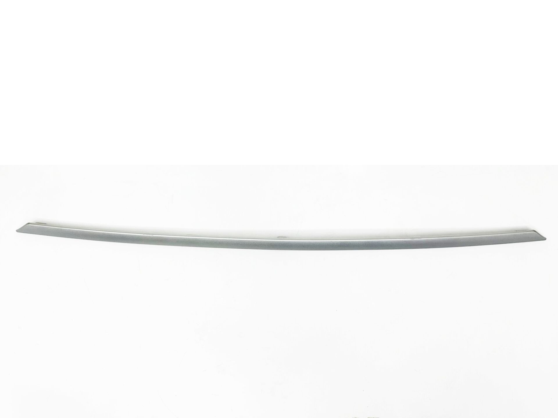 BMW 3 SERİSİ ÖN TAMPON ORTA IZGARA ÇITASI F30 YAN SANAYİ