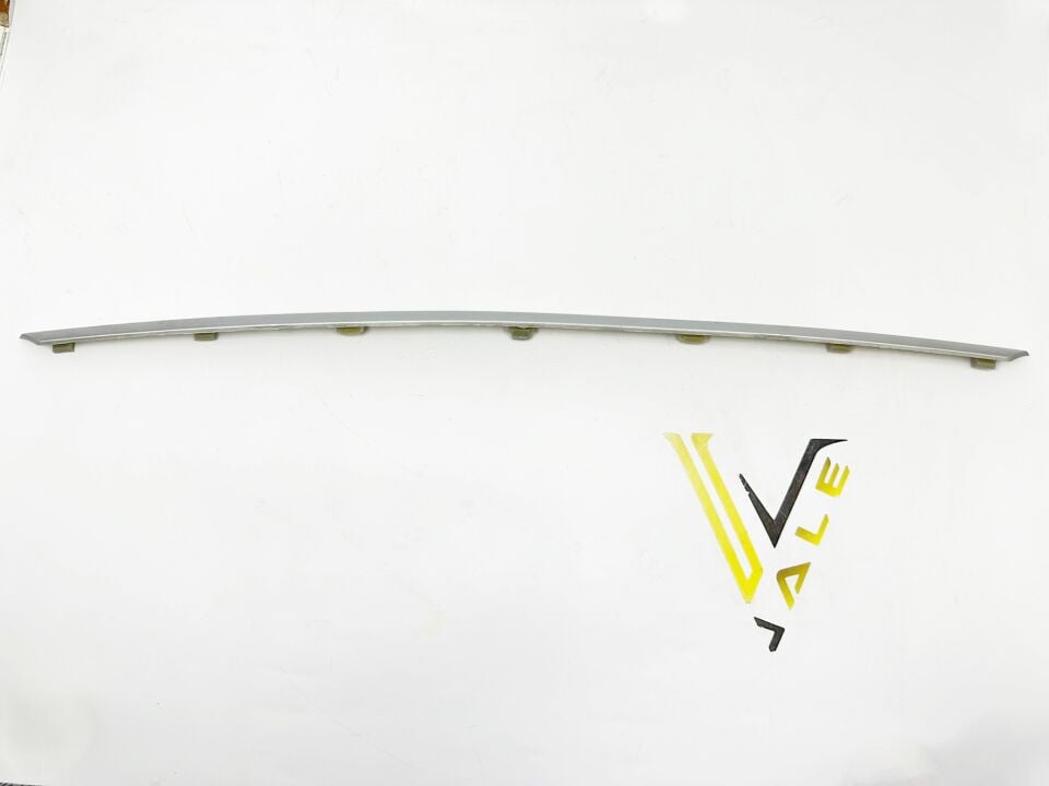 BMW 3 SERİSİ ÖN TAMPON ORTA IZGARA ÇITASI F30 YAN SANAYİ