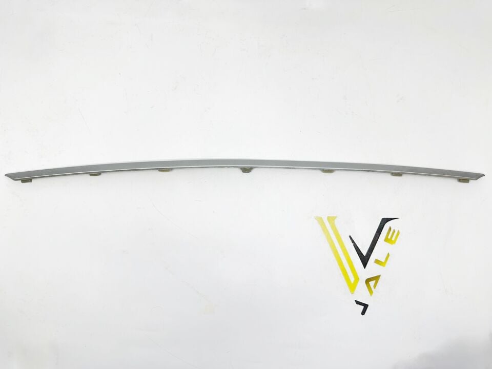 BMW 3 SERİSİ ÖN TAMPON ORTA IZGARA ÇITASI F30 YAN SANAYİ