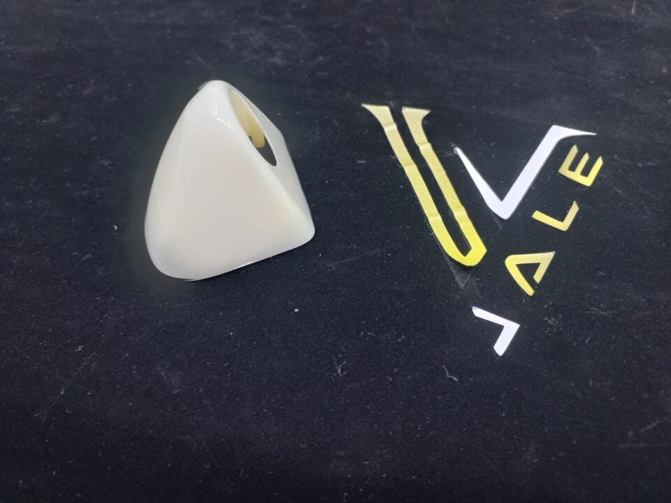 BMW X5 SERİSİ FAR FİSKİYE KAPAĞI - R - E53 YAN SANAYİ