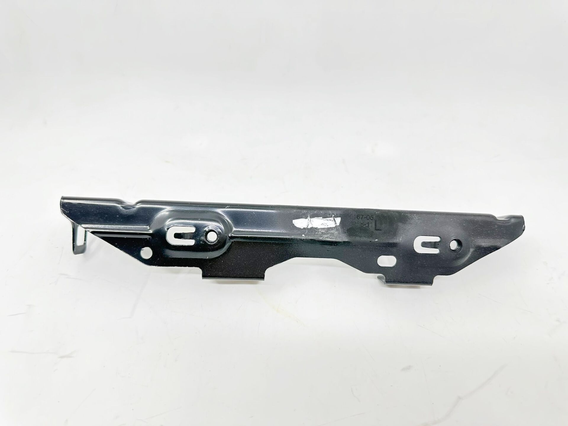 BMW 1-3 SERİSİ PANEL BAĞLANTI BRAKETİ - L - F20.F30 YAN SANAYİ