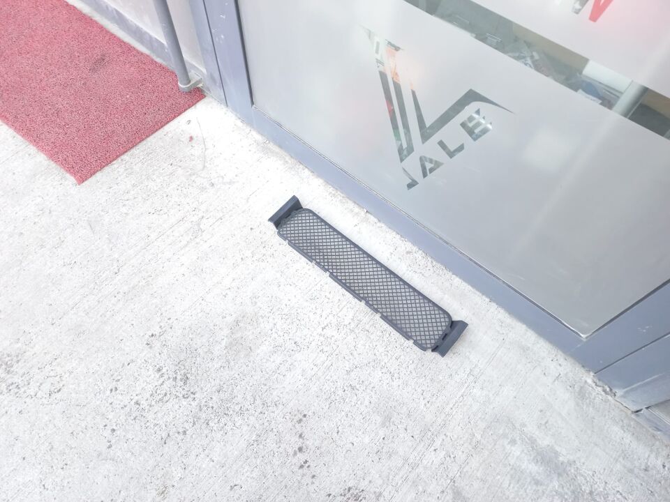 BMW 3 SERİSİ ÖN TAMPON ORTA IZGARA - M - E36 YAN SANAYİ