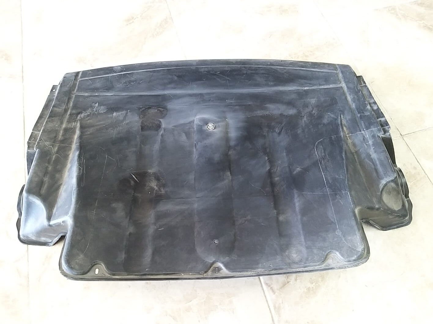 BMW 3 SERİSİ MOTOR ALT MUHAFAZA BAKALİTİ E46.Y.M. YAN SANAYİ