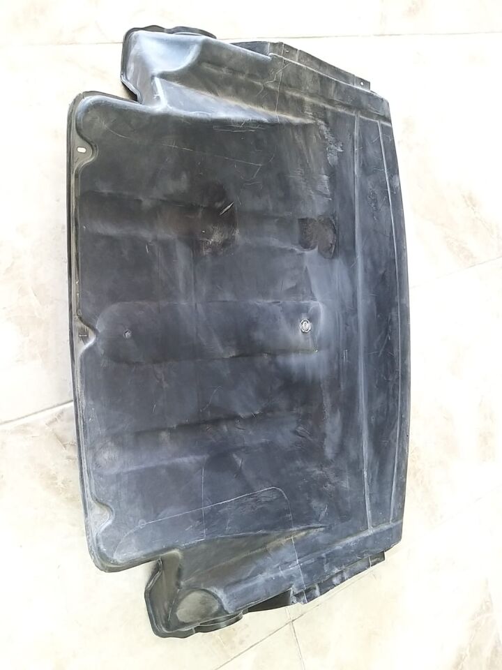 BMW 3 SERİSİ MOTOR ALT MUHAFAZA BAKALİTİ E46.Y.M. YAN SANAYİ