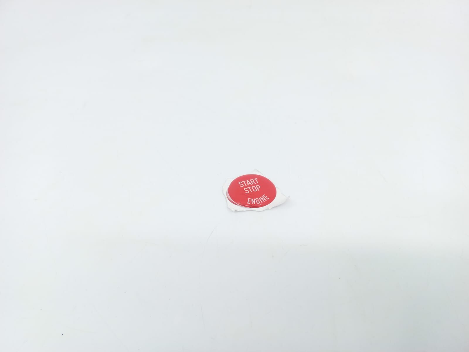 BMW 3-5 SERİSİ START STOP TUŞU - KIRMIZI - YAPIŞTIRMA E90.E60.E87.E92. YAN SANAYİ