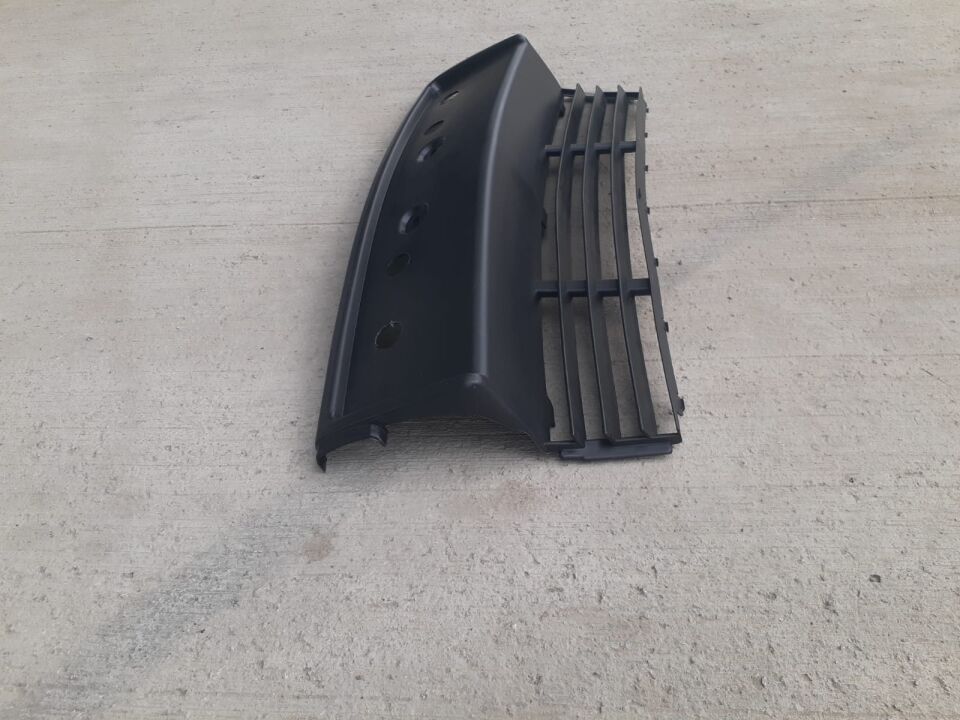 BMW 5 SERİSİ ÖN TAMPON ORTA PLAKA ALTLIĞI IZGARA E34 YAN SANAYİ