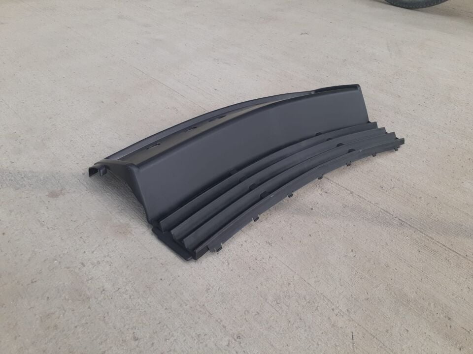 BMW 5 SERİSİ ÖN TAMPON ORTA PLAKA ALTLIĞI IZGARA E34 YAN SANAYİ