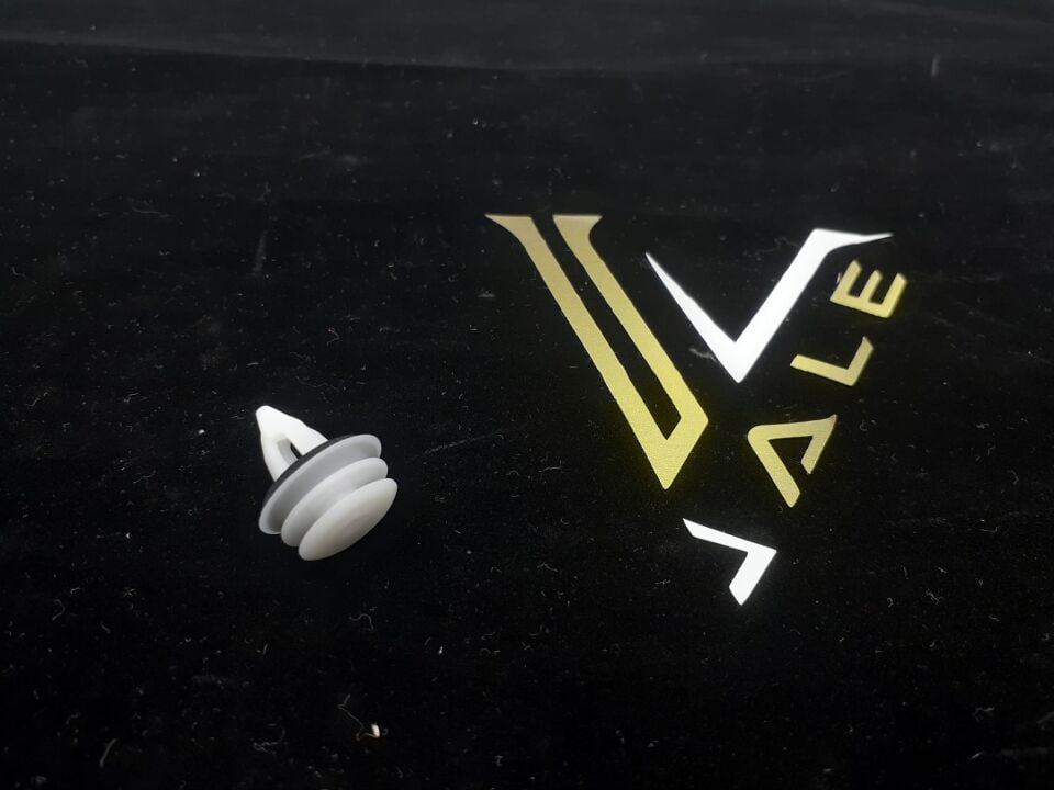 BMW 1- 3  SERİSİ KAPI DÖŞEME KLİPSİ - CONTALI - E46.X5.F20.E90.F30 10 LU YAN SANAYİ