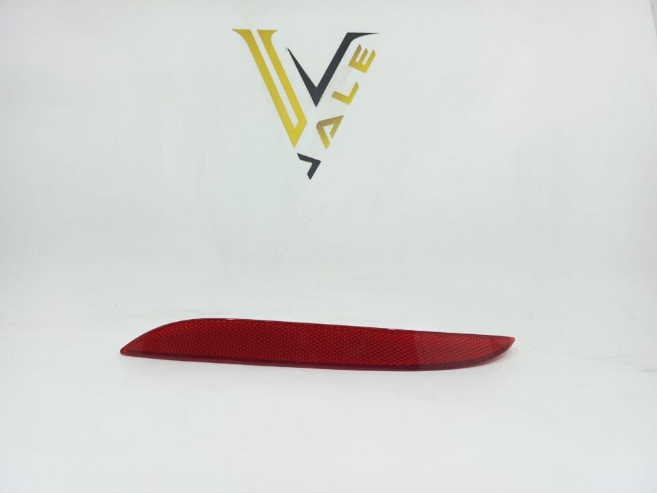 BMW 5 SERİSİ ARKA TAMPON REFLEKTÖRÜ - L - E60.LCI YAN SANAYİ