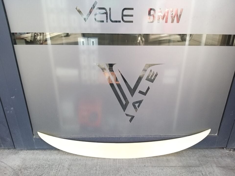 BMW 3 SERİSİ BAGAJ SPOYLERİ E93 YAN SANAYİ