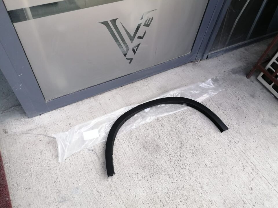 BMW X5-X6 SERİSİ ARKA ÇAMURLUK KAPLAMASI - L - F15.F16 YAN SANAYİ