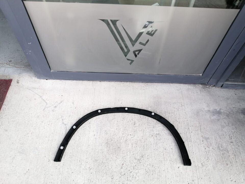 BMW X5-X6 SERİSİ ARKA ÇAMURLUK KAPLAMASI - R - F15.F16 YAN SANAYİ