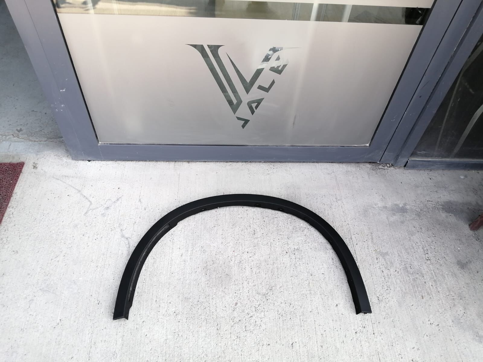 BMW X5-X6 SERİSİ ÖN ÇAMURLUK KAPLAMASI - L - F15.F16 YAN SANAYİ